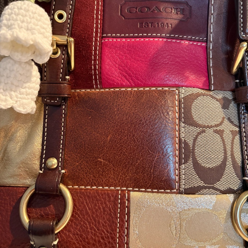 SOLD!! Coach brown multicolor holiday leather tote bag with zebra print - Picture 3 of 10
